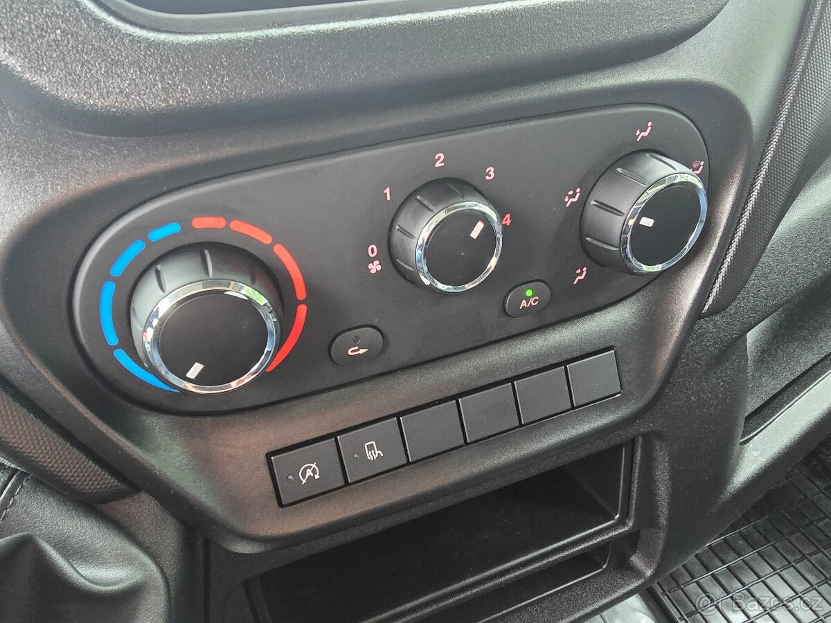 ⭐Iveco Daily 2.3 MJT/2020/10 PALET/ČR/2.MAJ/DPH/PLACHTA⭐ - 15