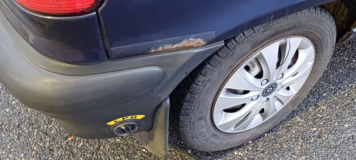 Felicia GLXI 1997; 1,3 50kW; LPG; 145tis km - 15