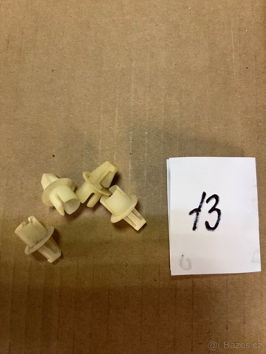 Fiat 127 drobné díly - 15