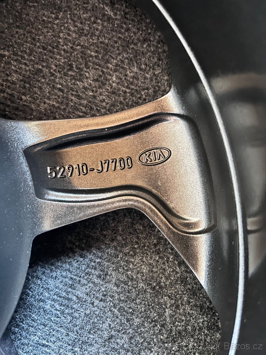 R16 Kia XCeed Originál hliníkové disky - TOP STAV - 15