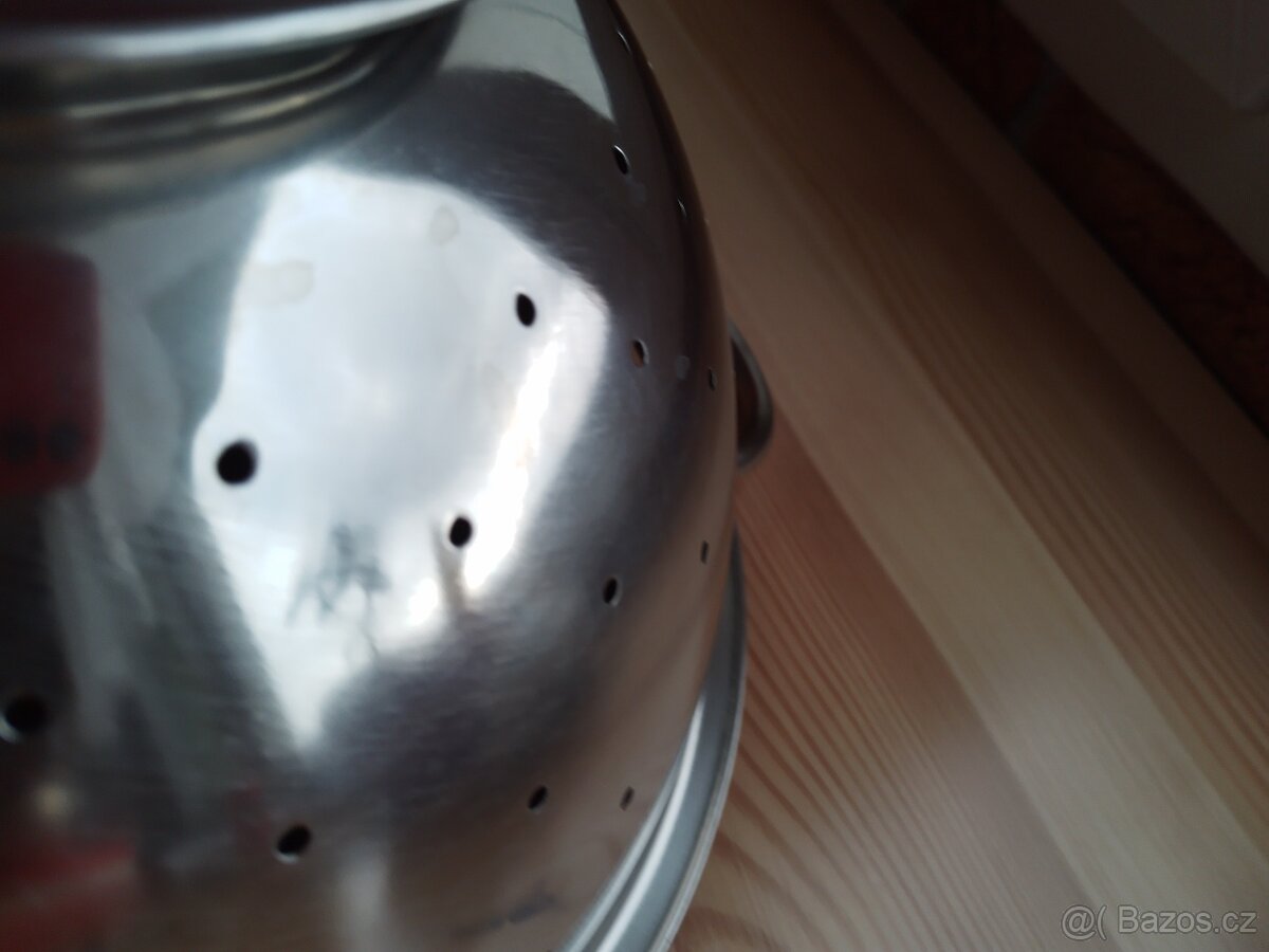 vintage doza,vintage velká krabice na dort,vintage cedník,vi - 15