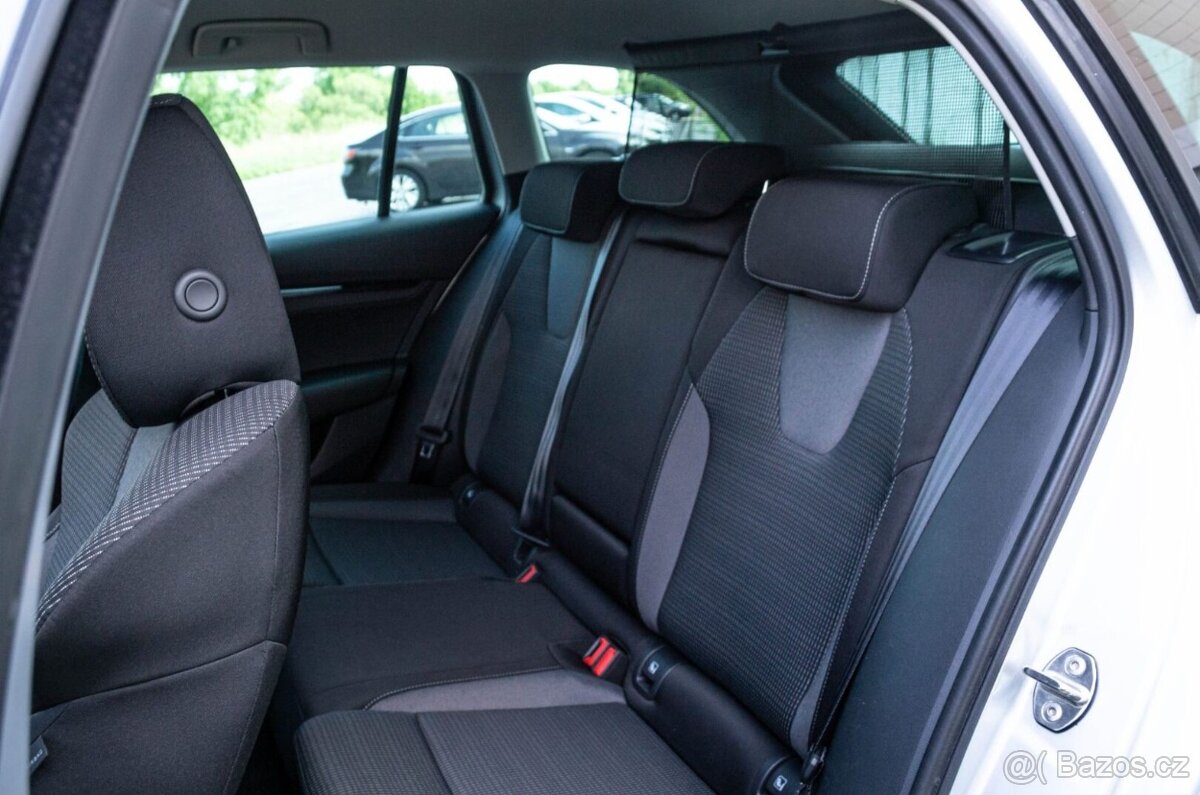 Škoda Octavia Combi 2.0 TDI SCR Style DSG - 15