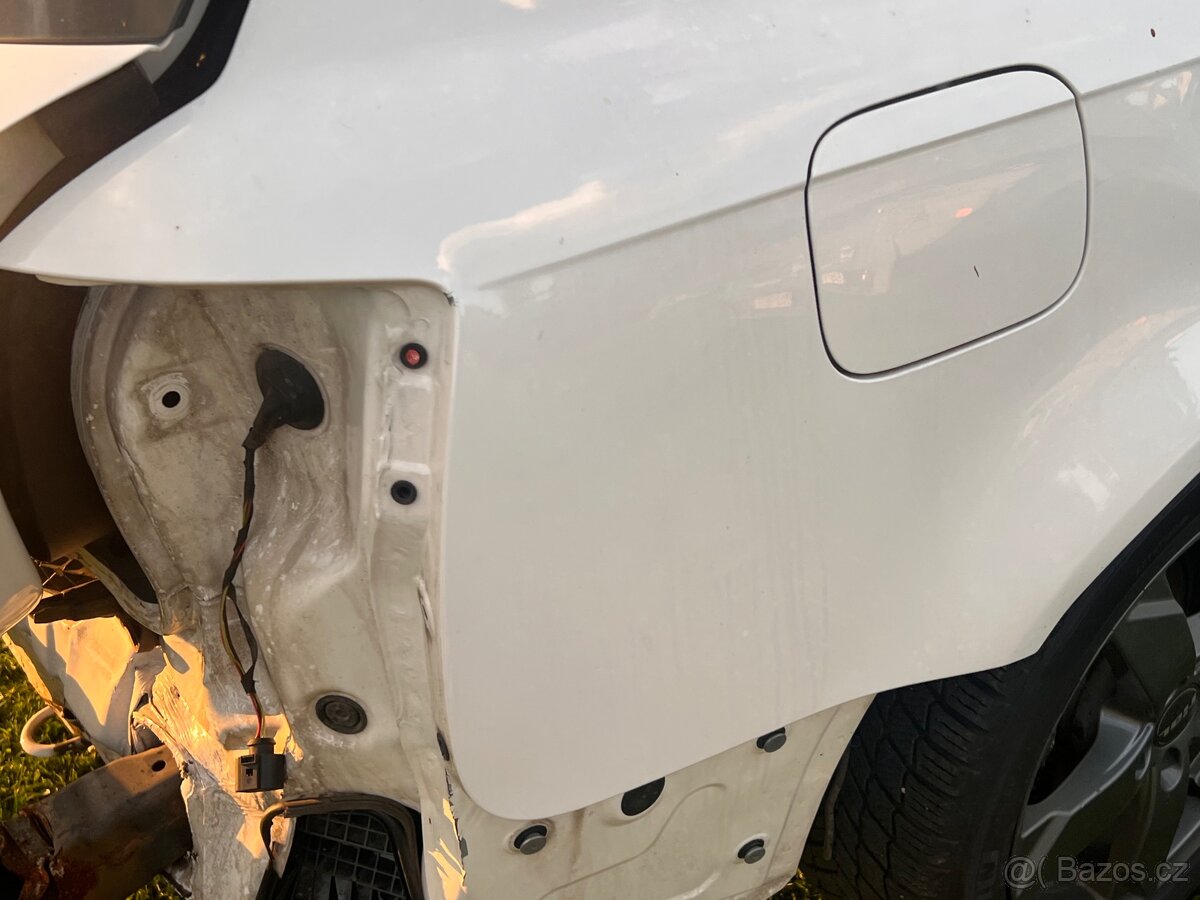 Seat Exeo r2012,1.8 tsi +dily k opravě - 15