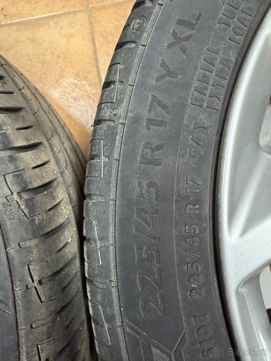 Prodám na náhradní díly - 15