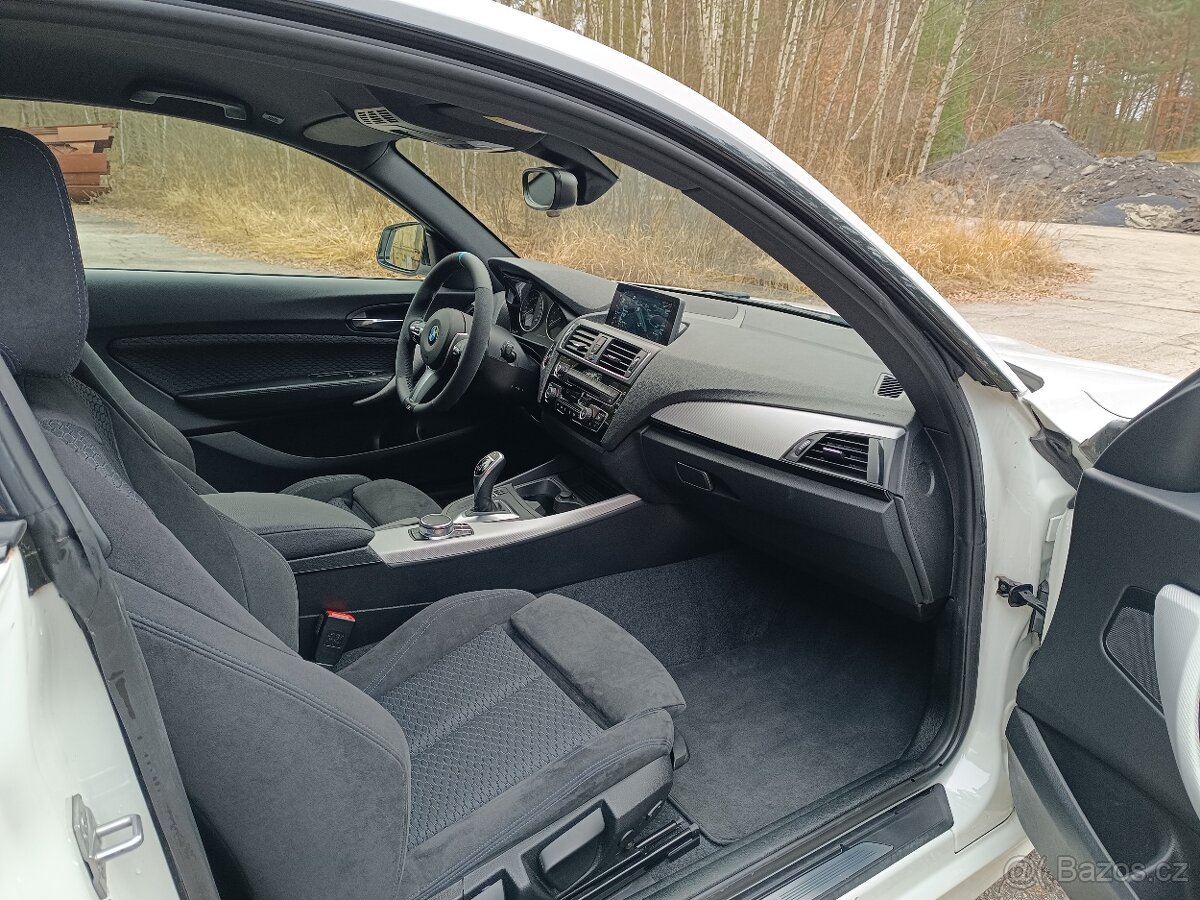 BMW M140i Xdrive 3dv. rok 2017,Automat,1.Majitel - 15