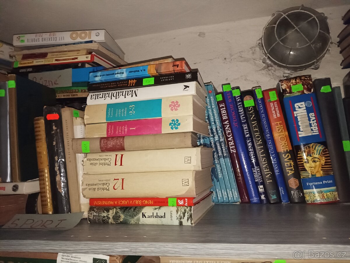 Sbírka knih - 15