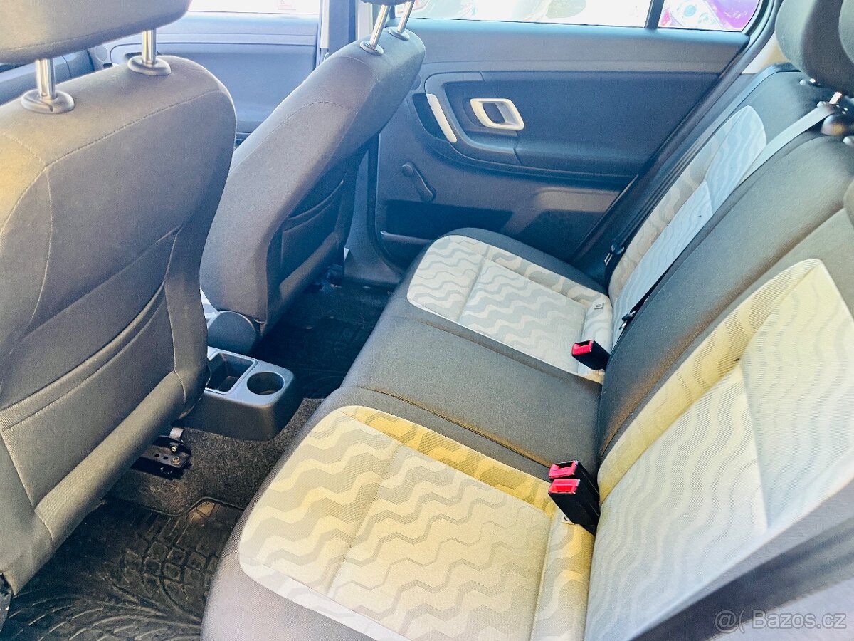 ŠKODA FABIA 1.2 i 51 kW BENZÍN COMBI KLIMA - 15