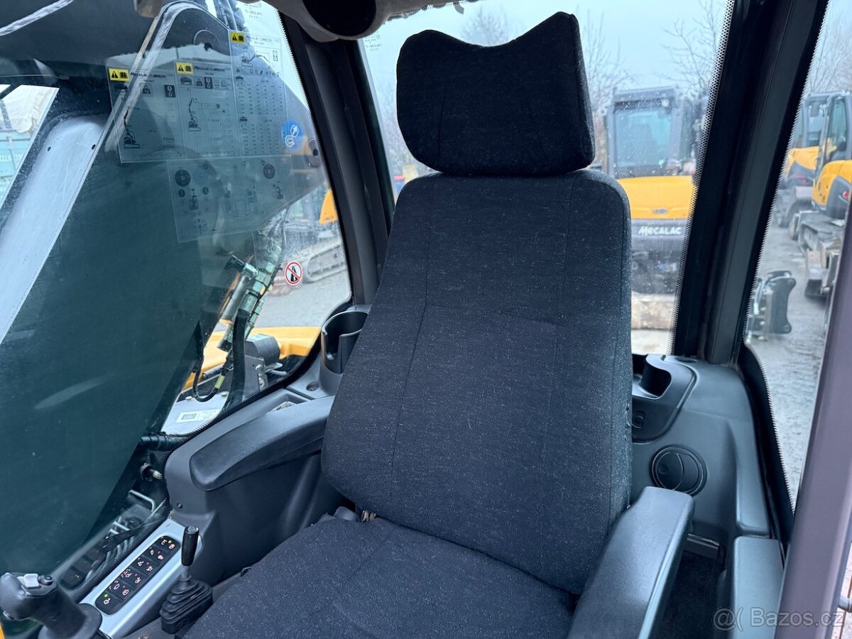 MECALAC 8MCR ,r.v. 2021, klima, dobrý stav - 15