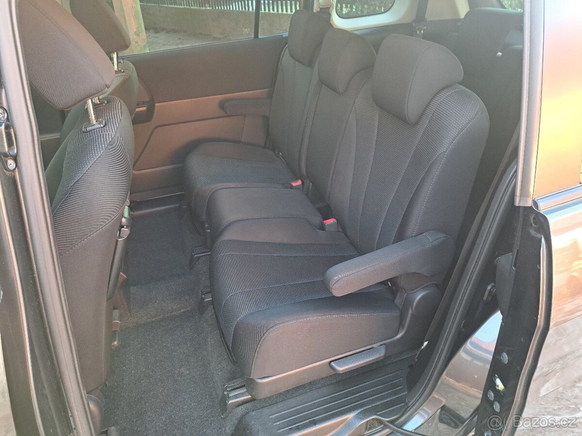 Mazda 5 2.0i DISI 7míst Center - 15