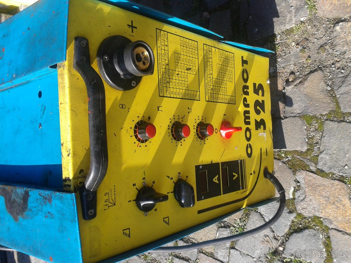 CO2 svářečka ETP Autocomp 325 - 15