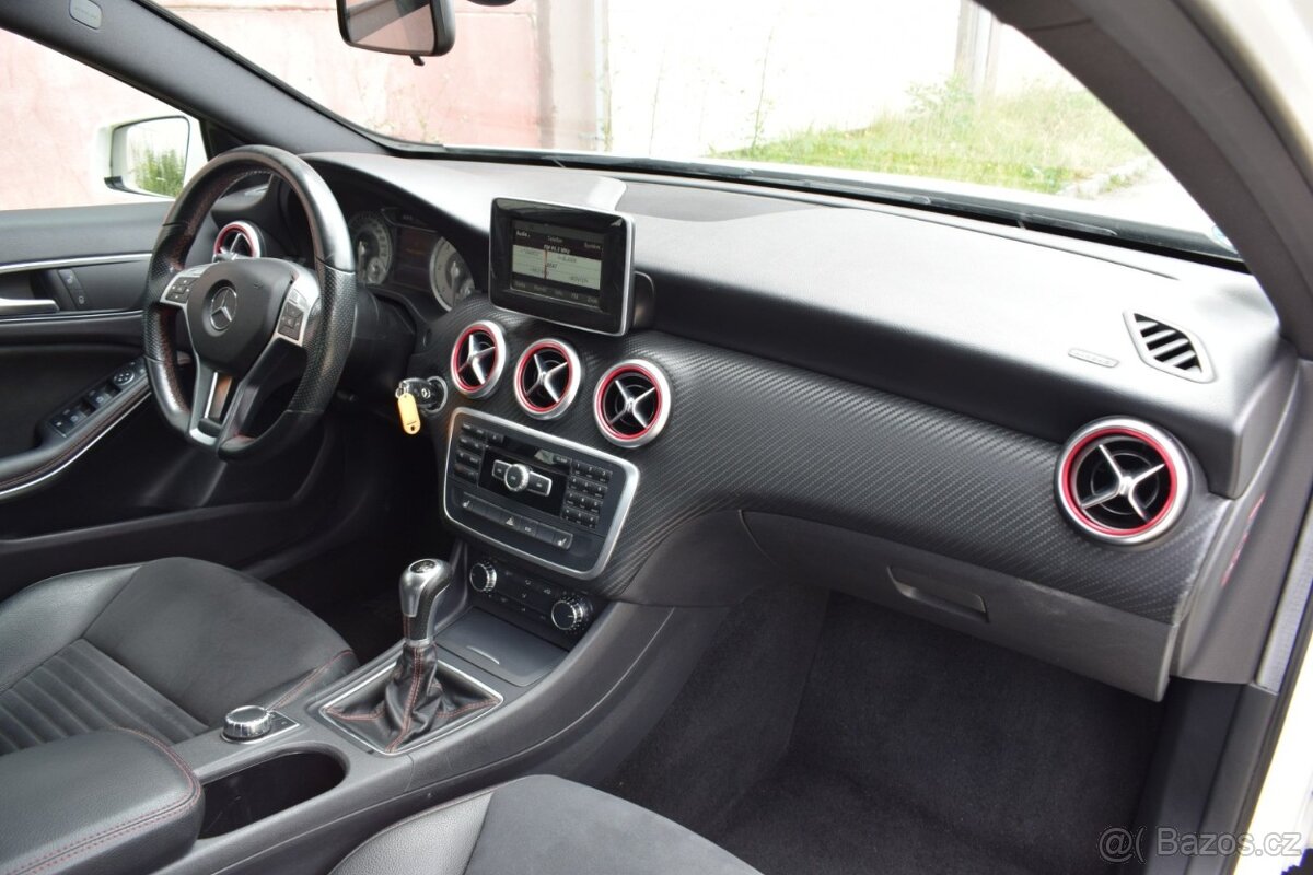 Mercedes-Benz Třídy A 200 CDi/2014/MANUÁL/KŮŽE/STYLE - 15