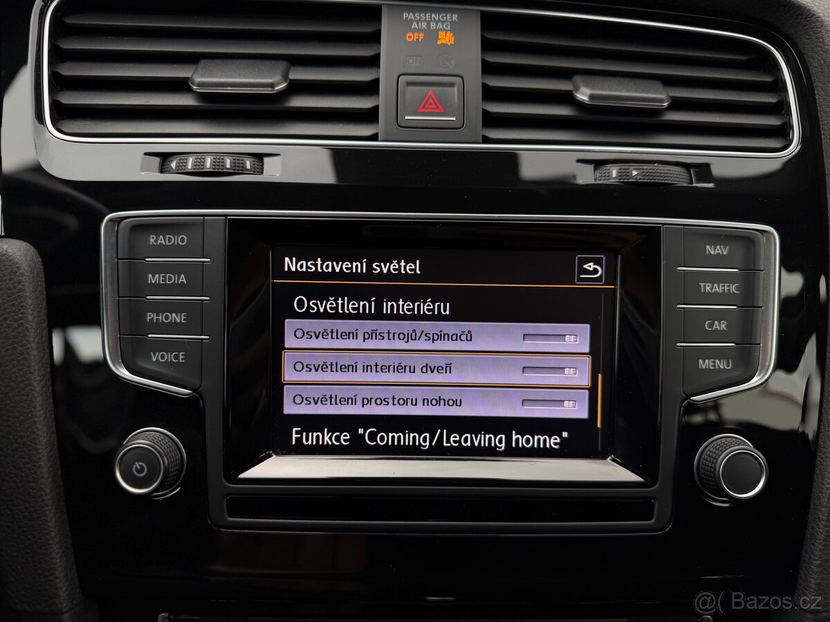 Prodám VOLKSWAGEN Golf 7 Variant 1.4TSi 103KW DSG Highline - 15