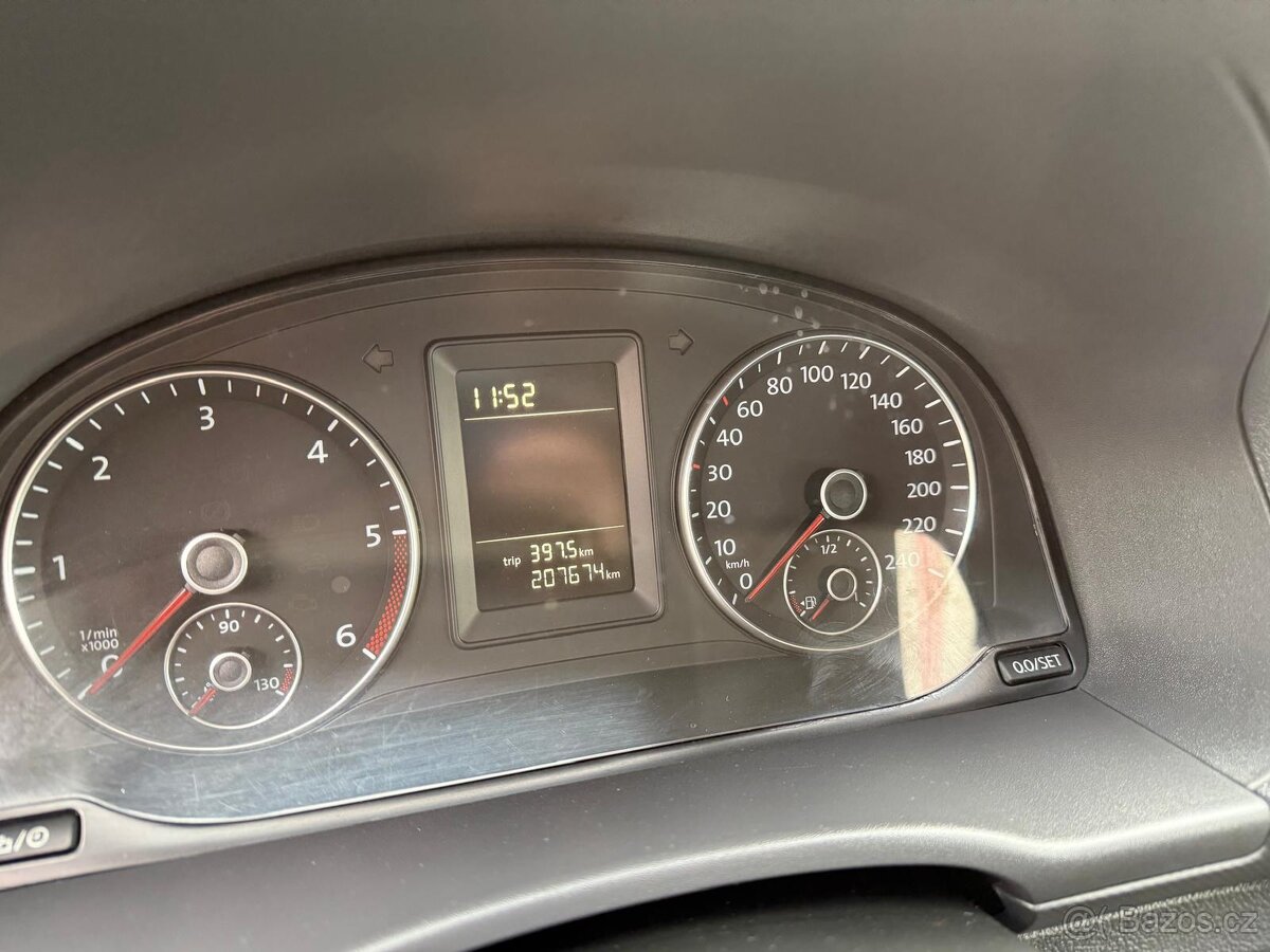 Volkswagen Caddy 1.6 TDI 75kW rok 2013 - 15