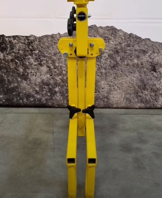 Stojan pro spojování vysokonapěťových kabelů, APU 2.0 - 15