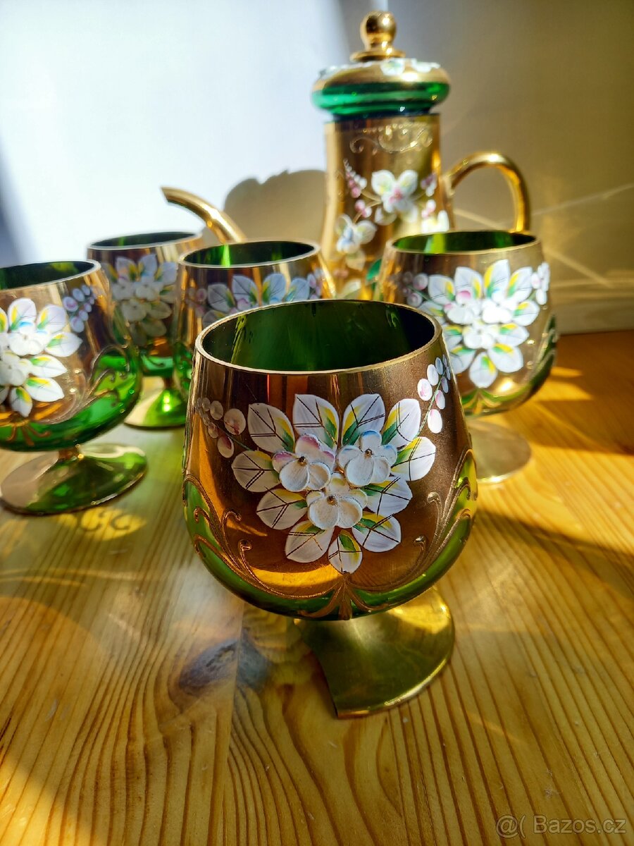 Novoborské sklo zelené - 15