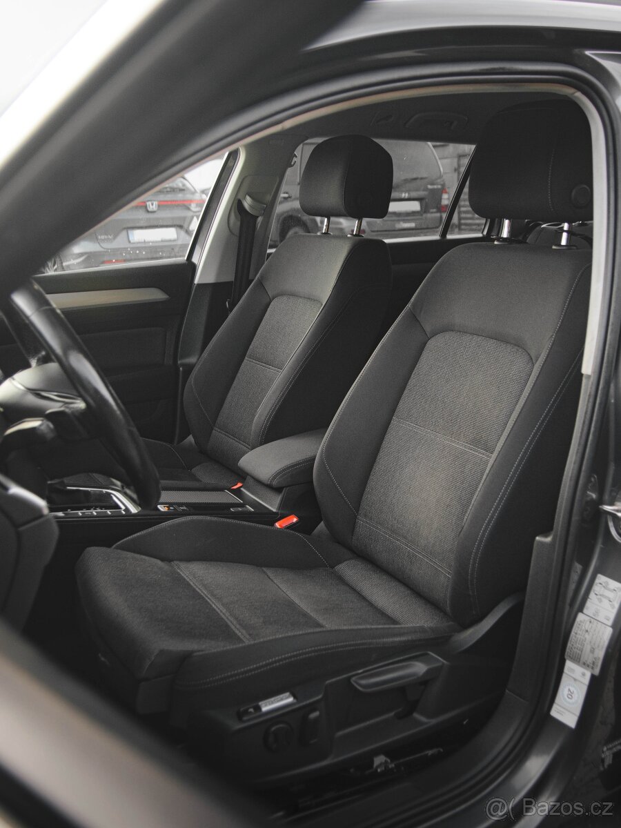 Volkswagen Passat, 2,0/110kW DSG Tažné Adapt.temp - 15