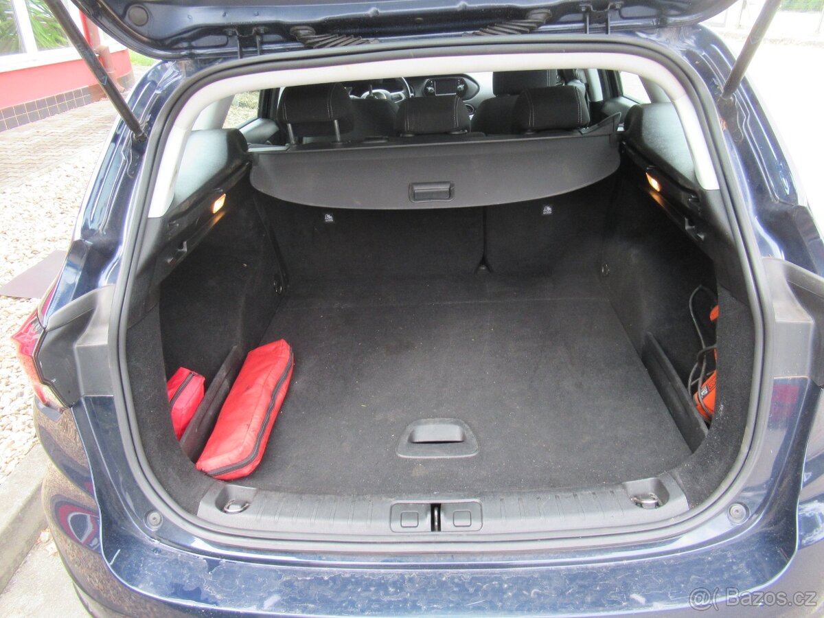 Tipo 1,4 T,16v, Kombi, 120k, rok 2017 - 15