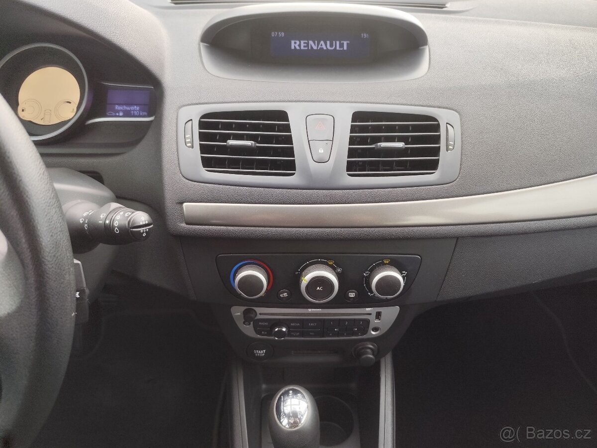 Renault Megane 1.6,16V,74kw.R.V.11/2012.STK Nová.Km 120 500 - 15