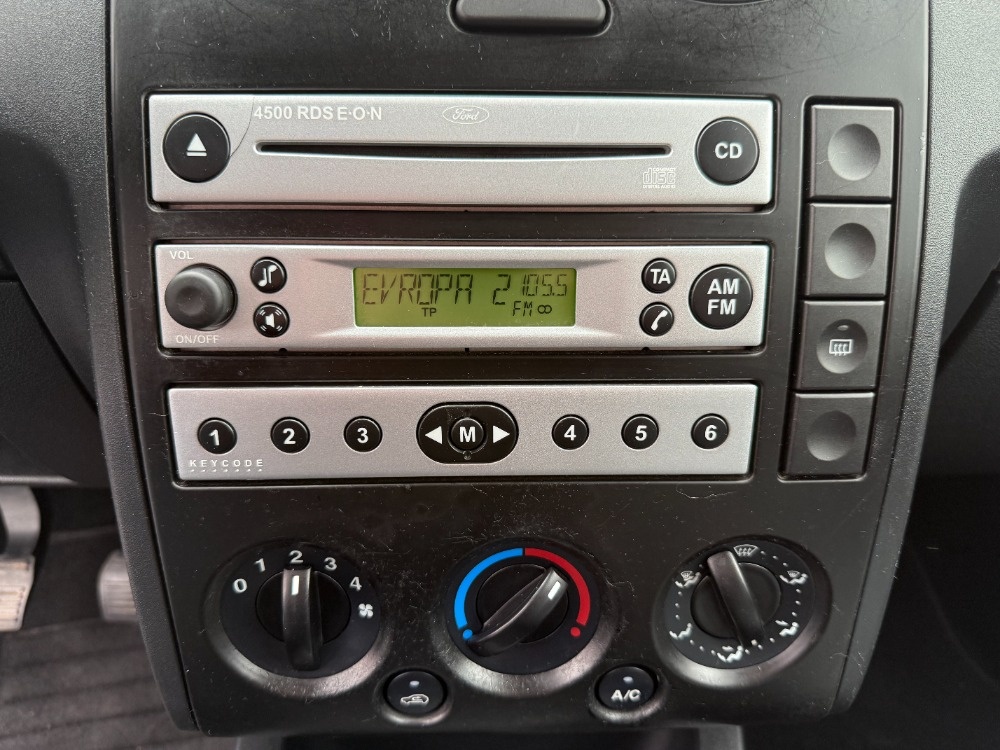 Ford Fusion 1.6i 74Kw Plus - 15