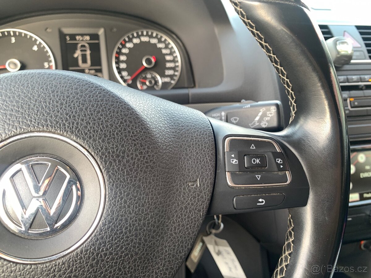 VOLKSWAGEN TOURAN 1.6 TDi Comfortline - 15