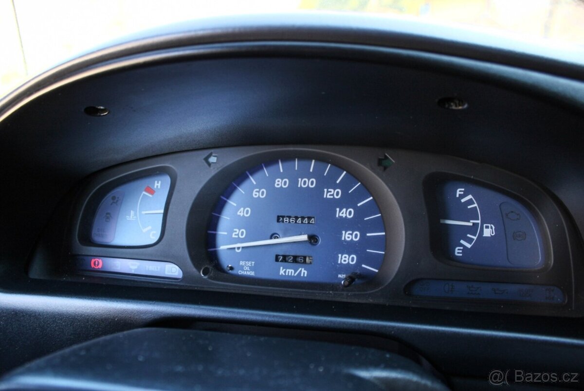 Toyota Hilux 2.5 D-4D Double Cab 4x4 - 15