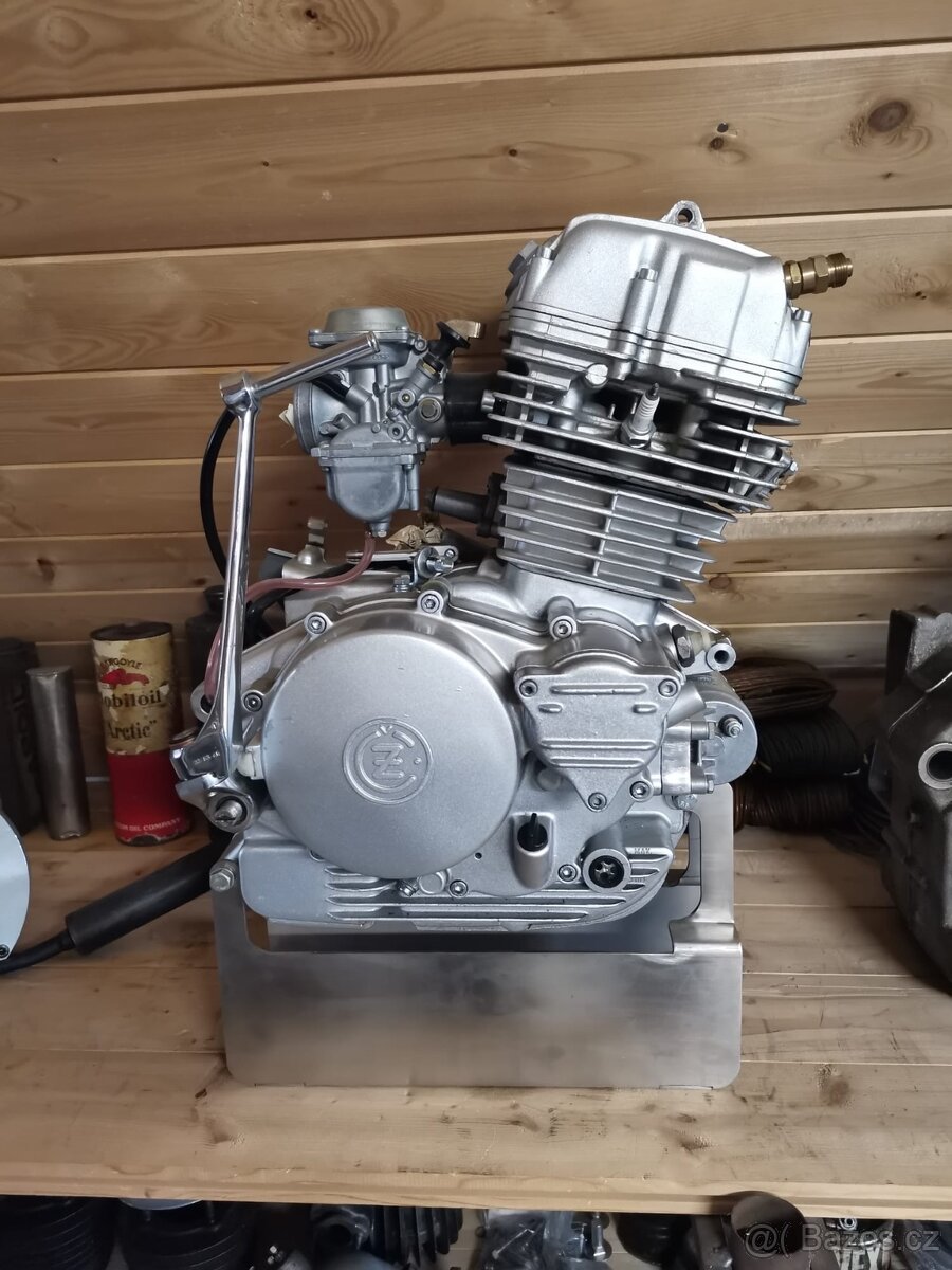 Čz motokros tovární prototyp, OHC, závodní - 15