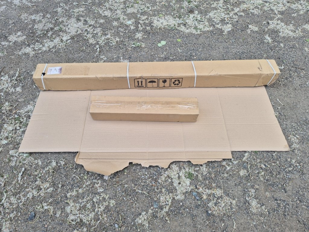 boční nášlapy + montážní příslušenství Renault Captur II 820 - 15