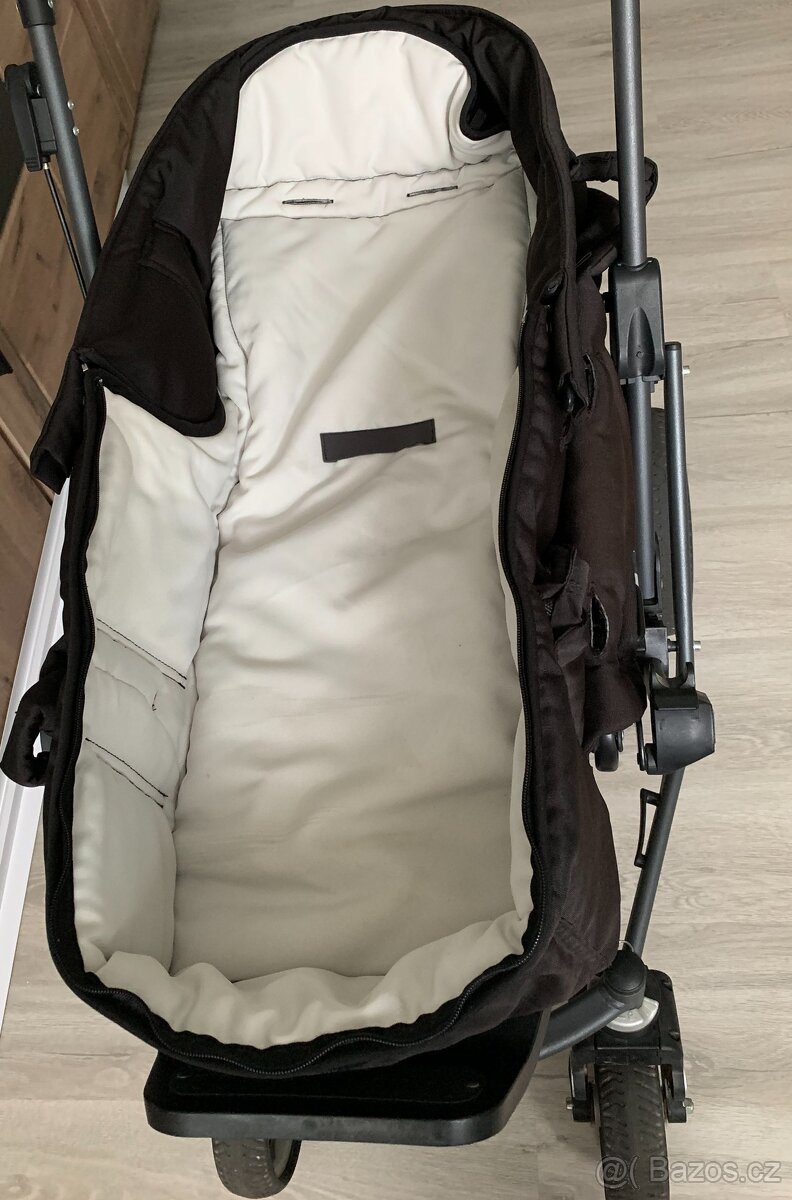 Kočárek Quadro na terasu nebo balkon - 15