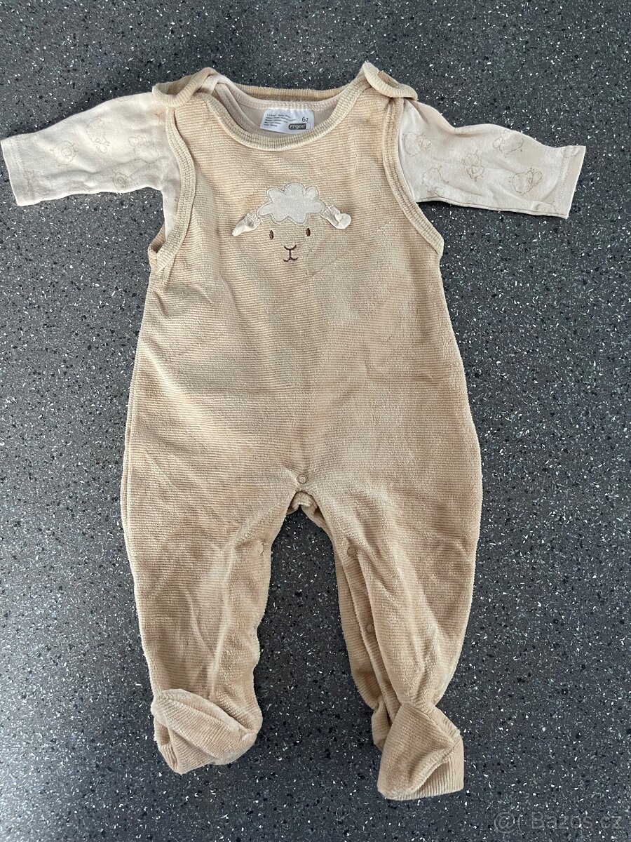 Set oblečení 42 ks - 15