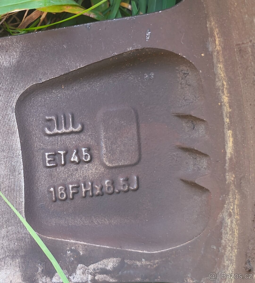 Originální litá kola Toyota - 15