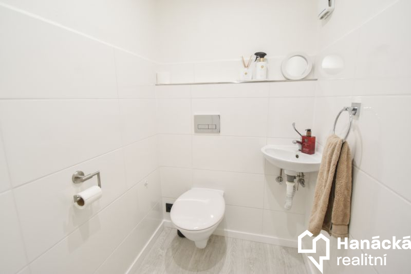 Prodej rodinného domu u Olomouce - 15