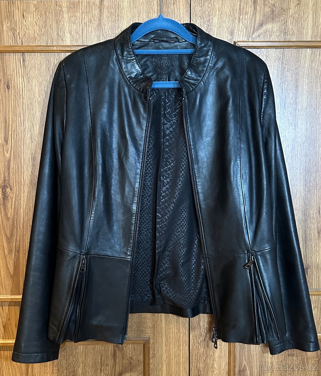 Dámská kožená bunda zn. KARA - 15