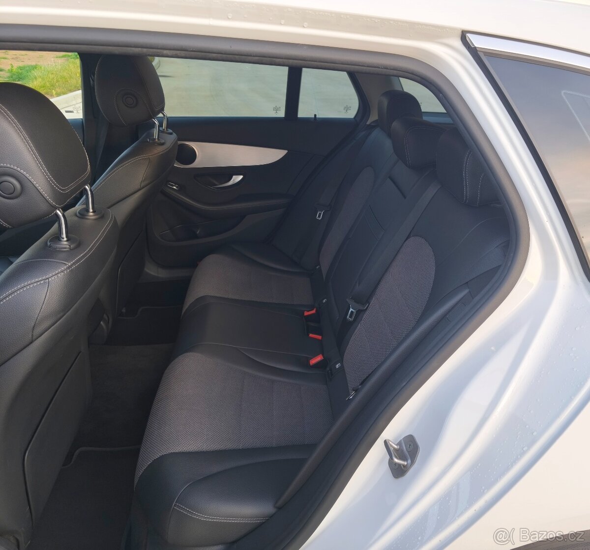 Mercedes-Benz C 220D/2.0 Diesel 143 kW/AUT/Combi/Avantgarde/ - 15