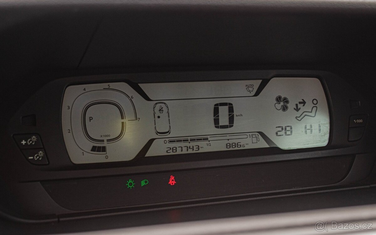 Citroen C4 Grand Picasso BlueHDi - 15