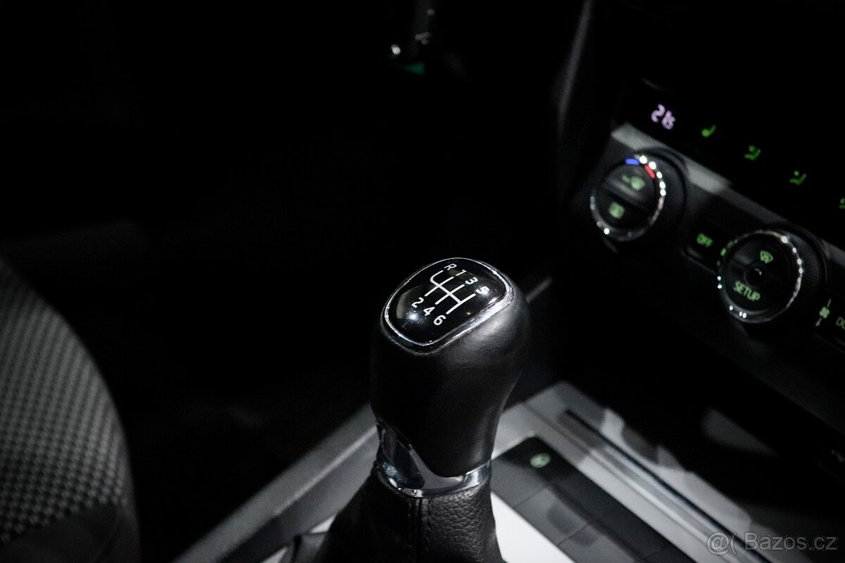 Škoda Octavia 3 Combi 1.4TSI 103kW Ambition - 15