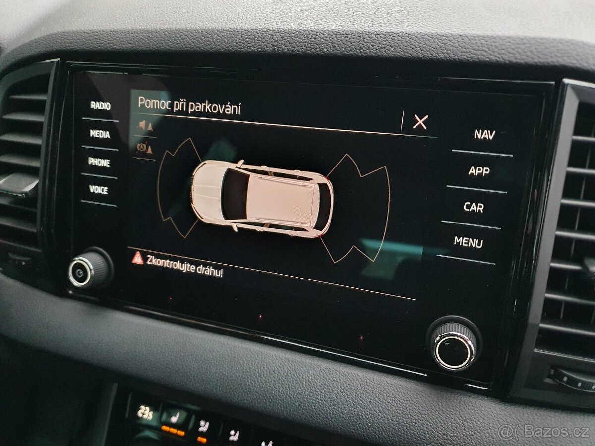 Škoda Karoq 2.0 TDI 110kW Sportline Tažné - záruka Autodraft - 15