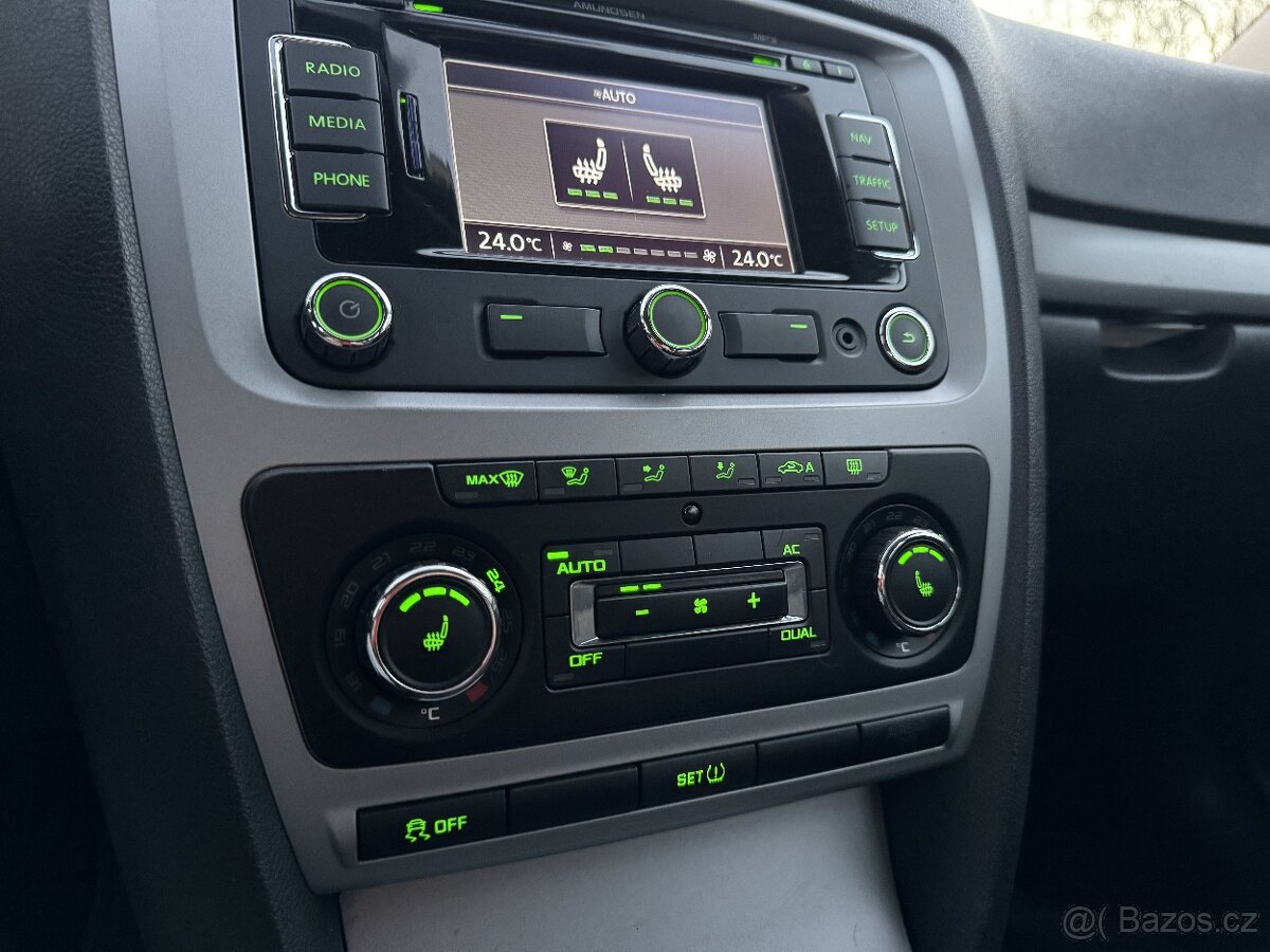 Škoda Octavia 2012 1.6TDI 77kW Elegance Navigace Vyhrev - 15