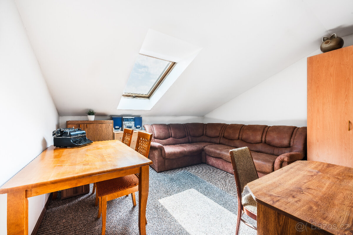 Atypický mezonetový byt 5+kk - 15