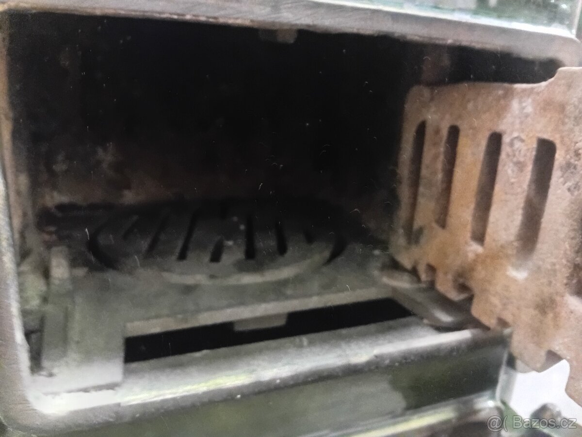 Prodám starožitná litinová Kamna - 15