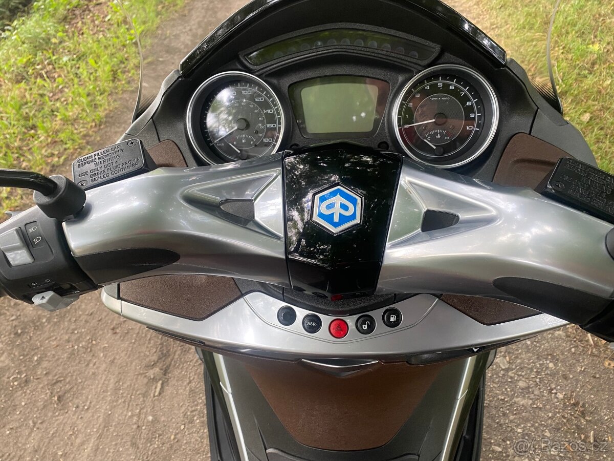 Piaggio X10 500 - 15