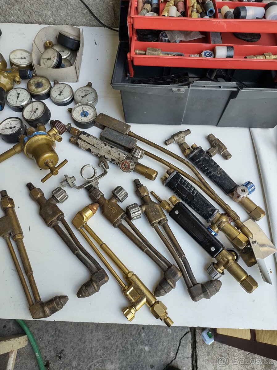 Prodám vše k svařování kyslíku+ acetylen Autogenu - 15
