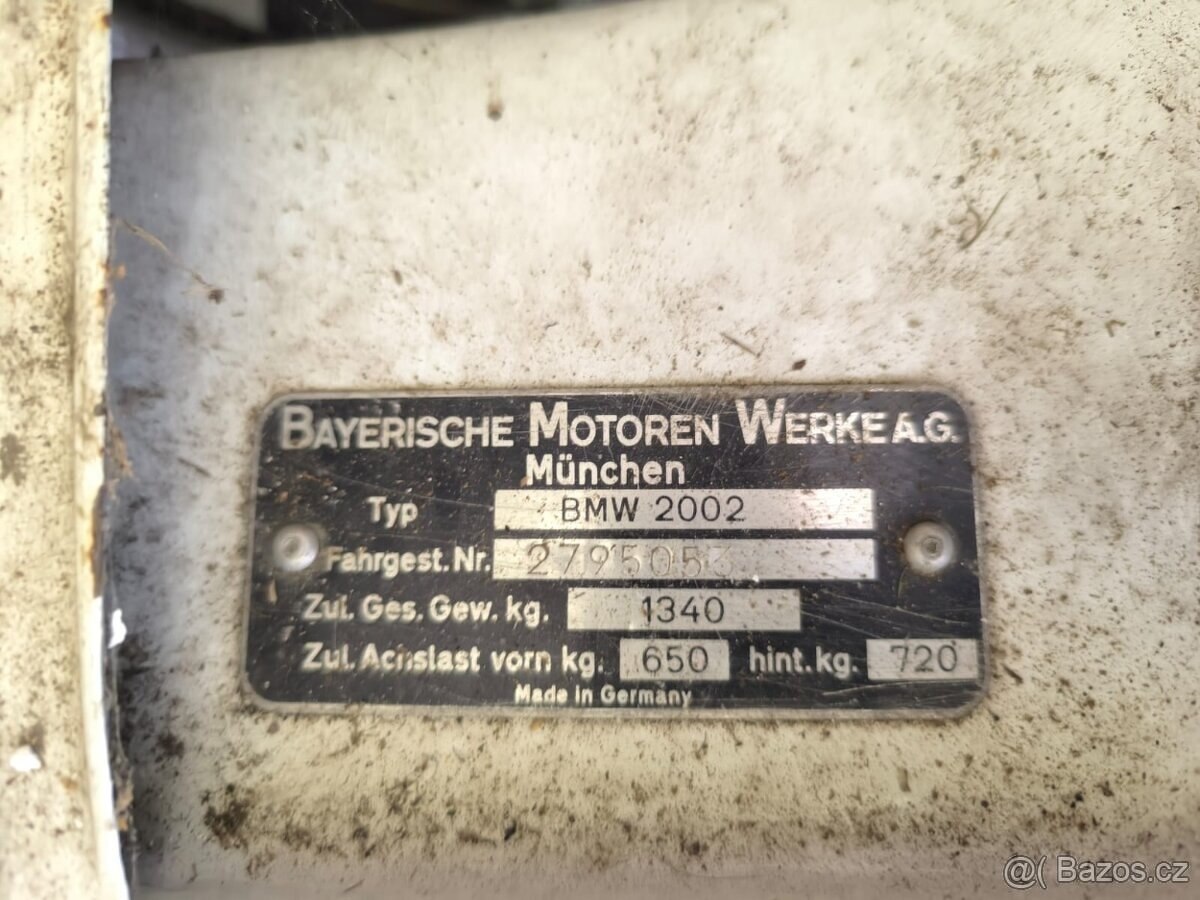 BMW 2002 - 15