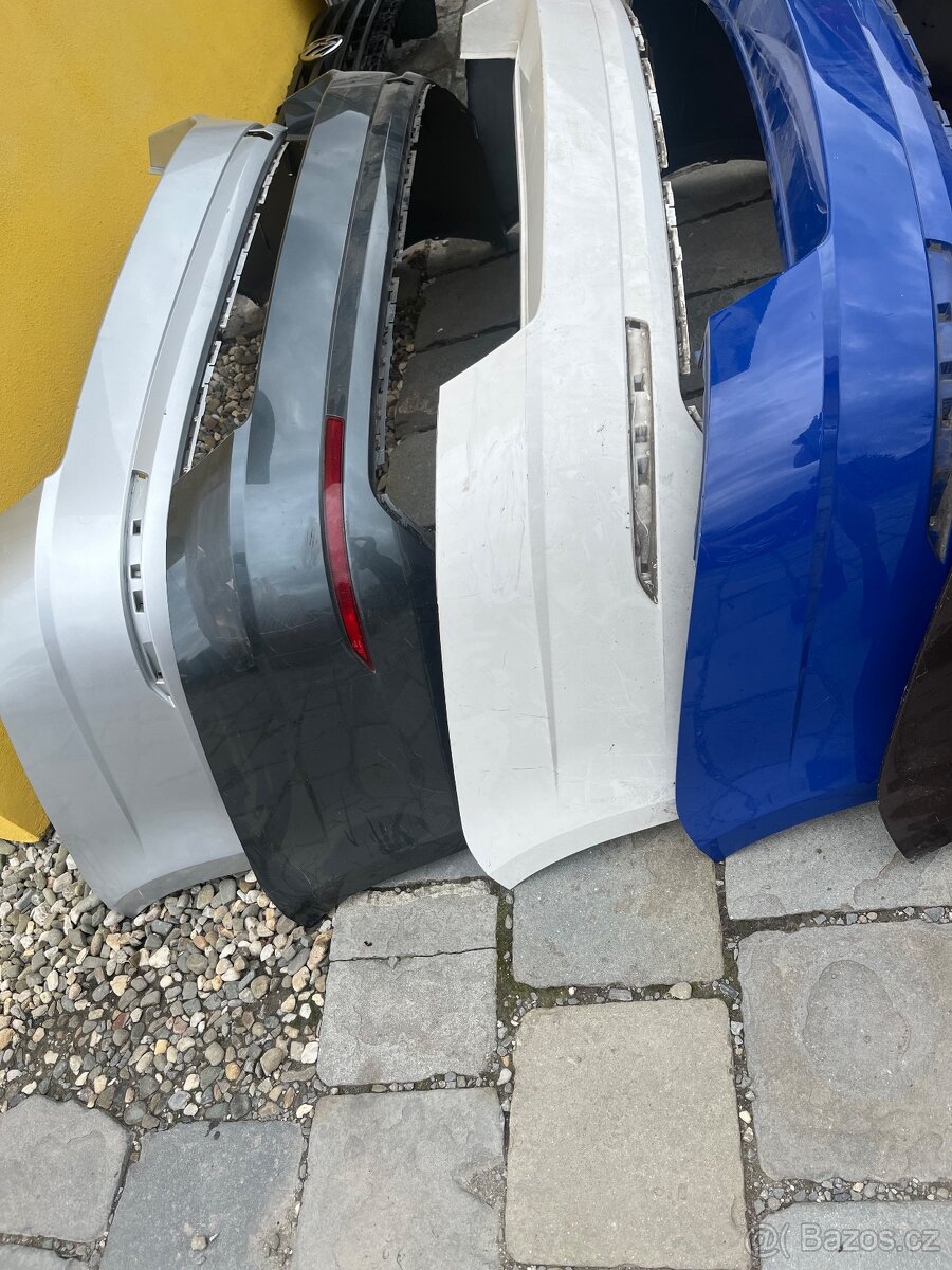 OctVia 3 a facelift kapoty,nárazníky,dveře,atd - 15