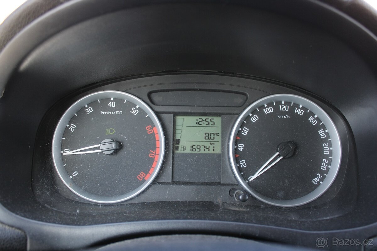 Škoda Fabia 1,2i 51KW, STK 1/2025, GO MOTORU, r.v. 2007 - 15