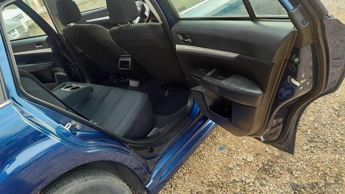 Subaru Legacy Combi 2,0 benzin+LPG,4x4 z Ríma,ITALY - 15