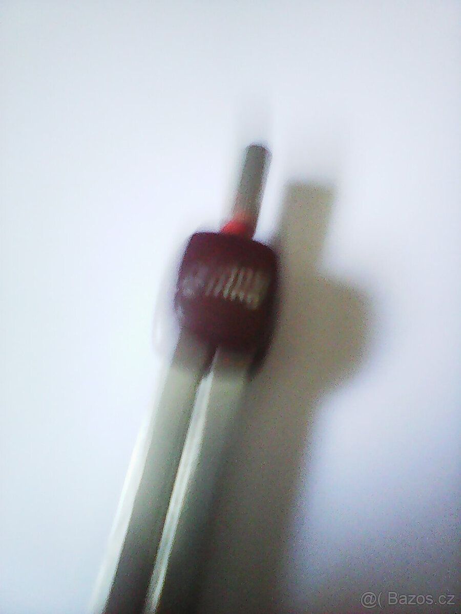 PRODÁM PERA A ŠABLONY ROTRING - 15