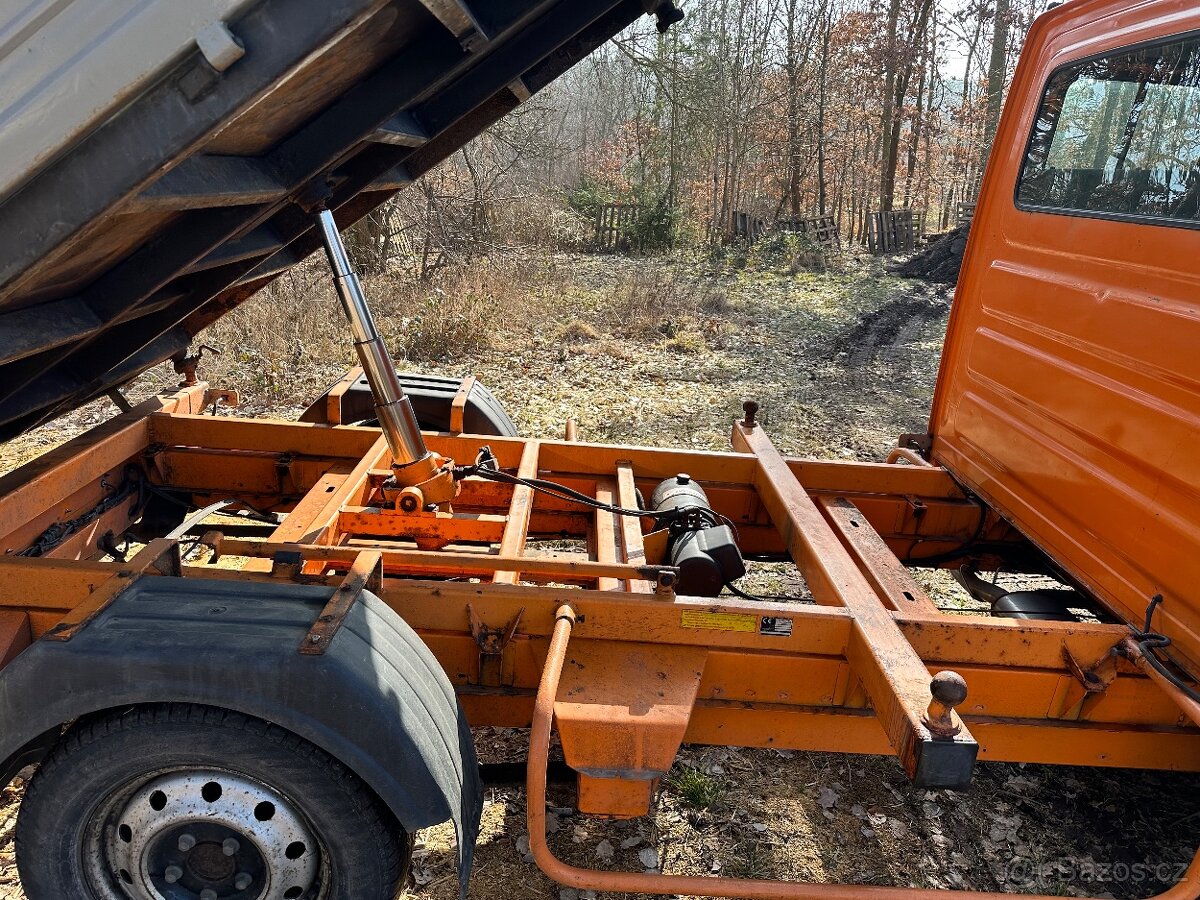 Renault Master sklápěč - 15