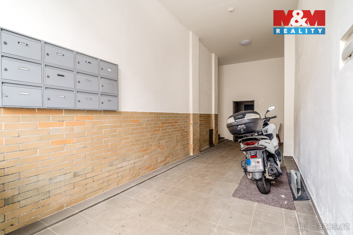 Prodej nájemního domu, 802 m², Sokolov, ul. Nádražní - 15