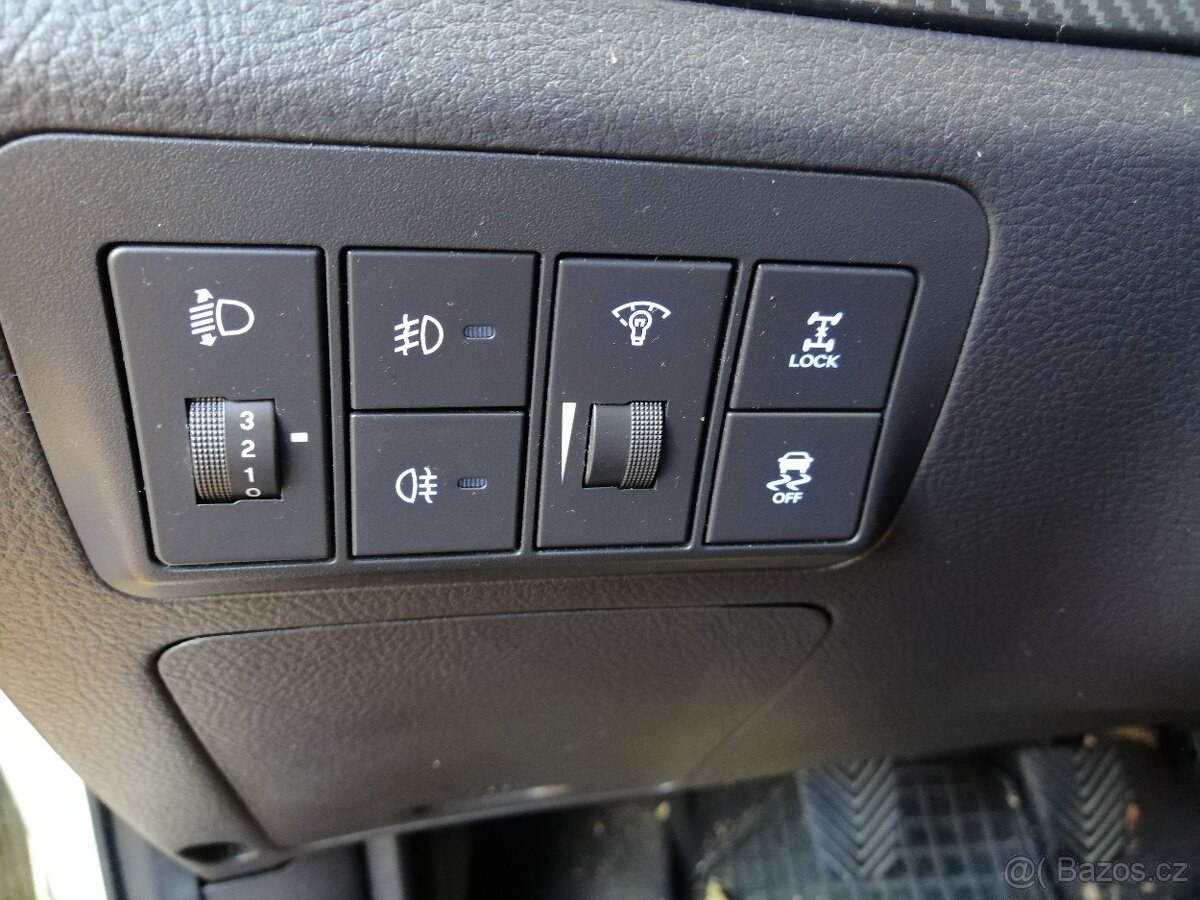 Hyundai Santa Fe 2,4i CVVT 4x4, 128kw facelift - 15