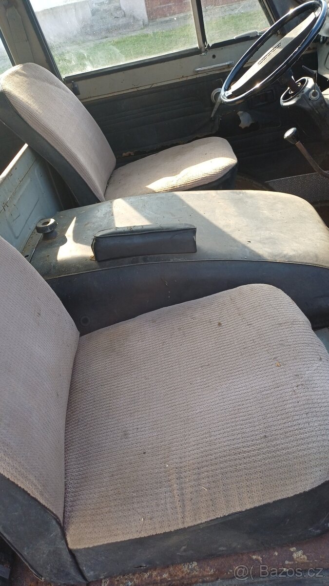 Škoda 1203 zo šiltom - 15